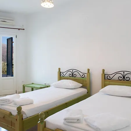 Apartment Alekos *